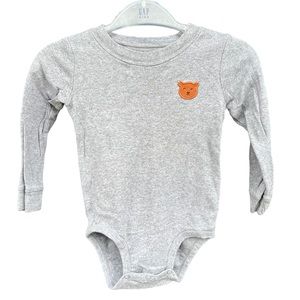 ⭐️⭐️⭐️3 for$12⭐️⭐️⭐️ Carter’s Long Sleeve  Bodysuit Gray Size 24 months